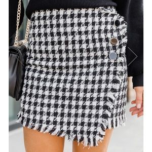 AMAZED BY YOU TWEED BLACK SKIRT